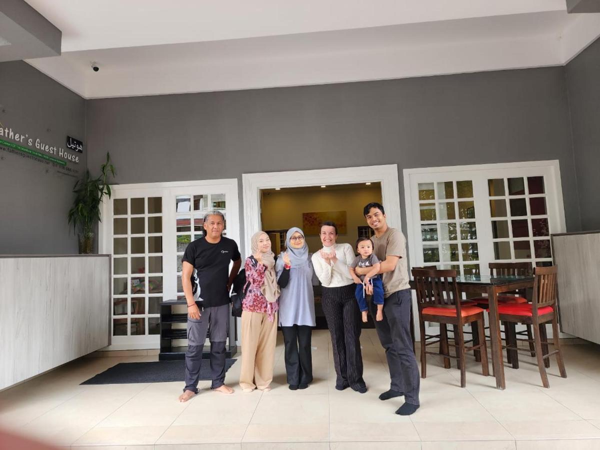 Fathers Guesthouse Age 7 Years Old And Above Only Tanah Rata Eksteriør billede